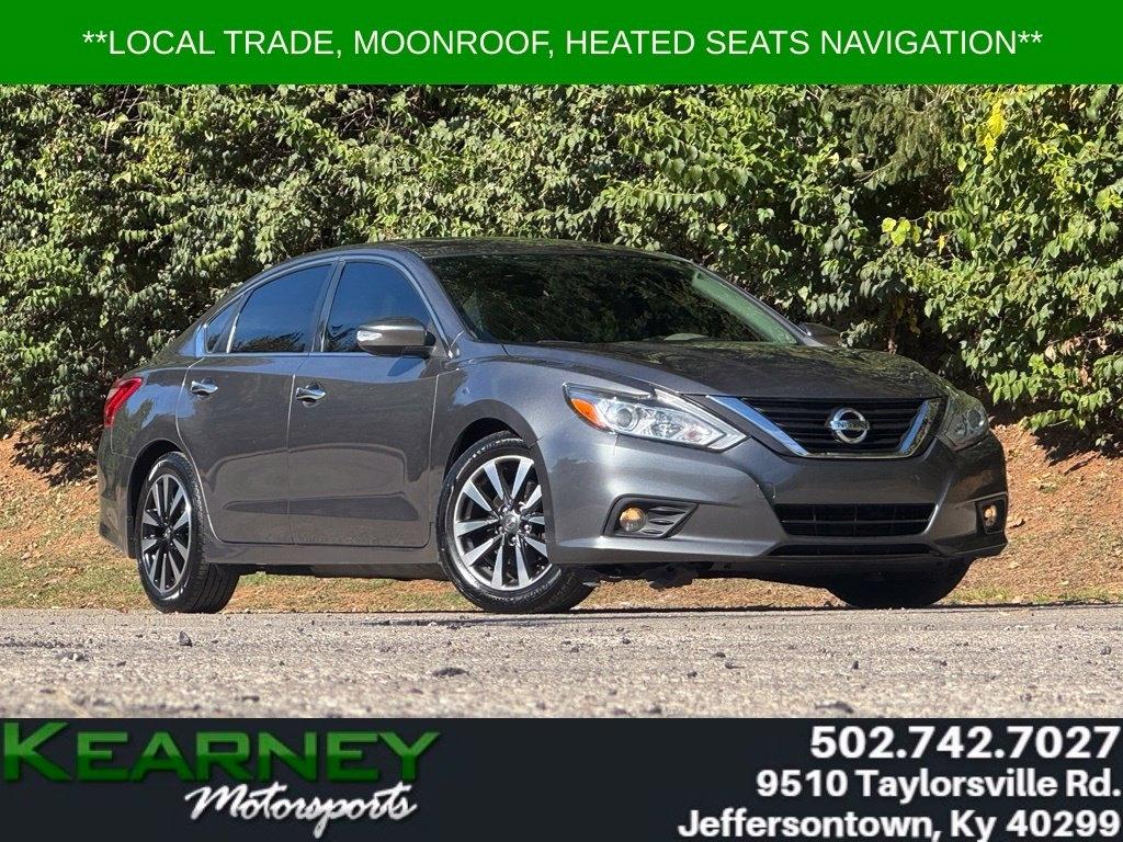 Gray 2017 Nissan Altima Sedan Front-Wheel Drive Continuously Variable Transmission
