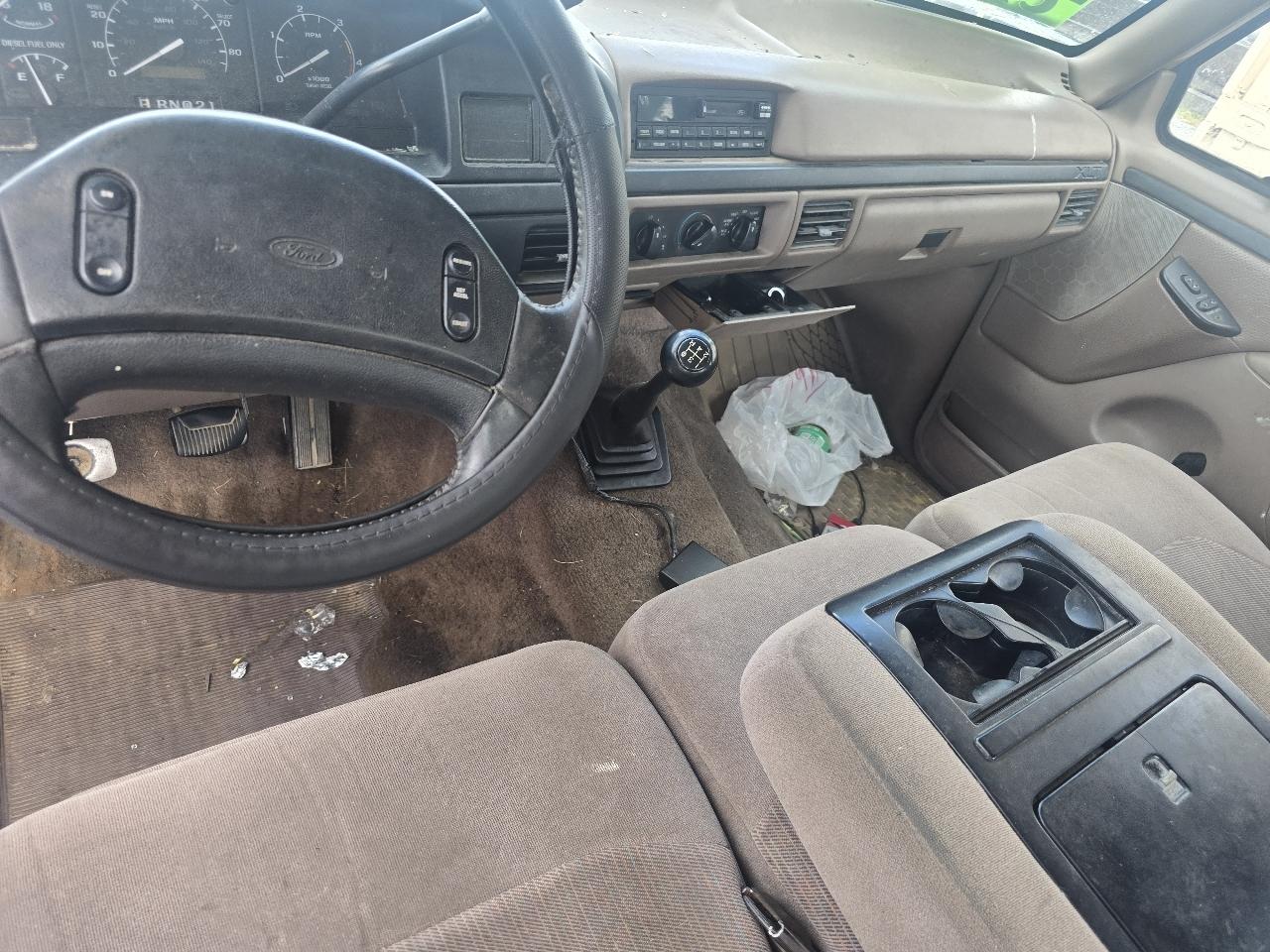 Ford F-350 XL Crew Cab 2WD 1996