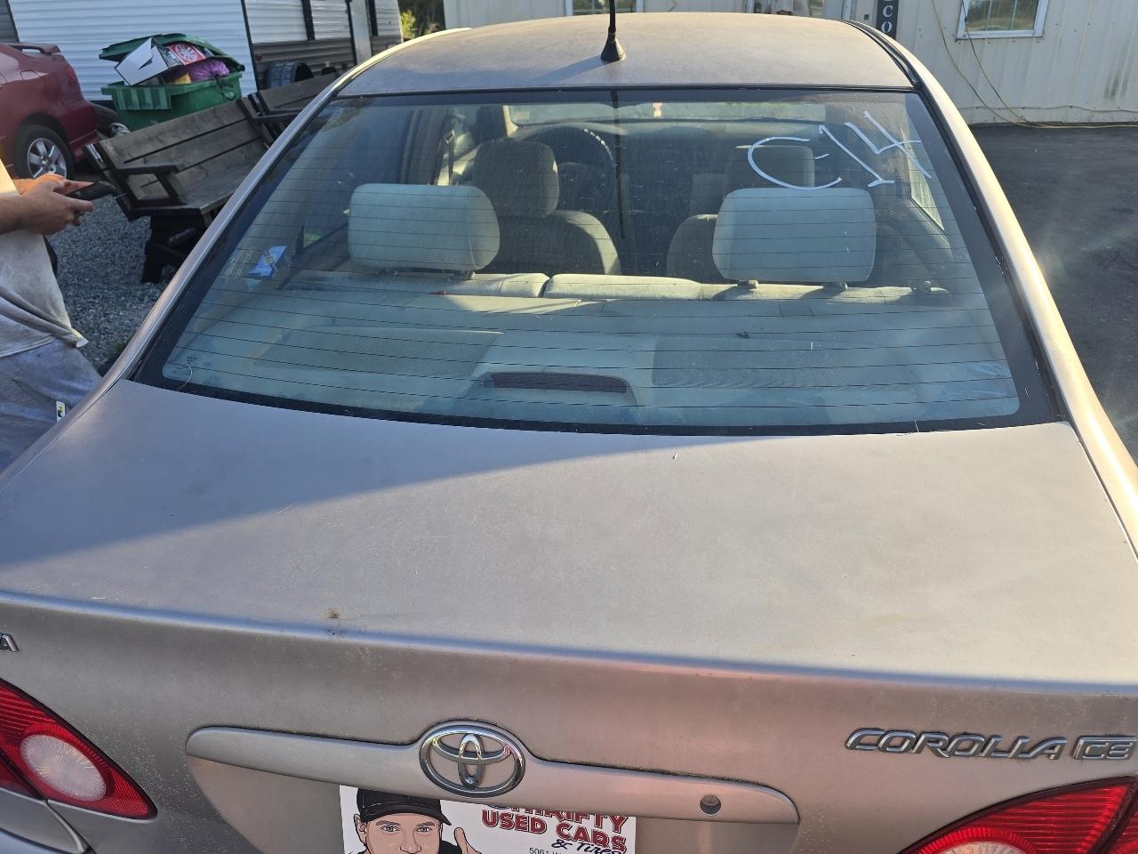 Toyota Corolla CE 2003