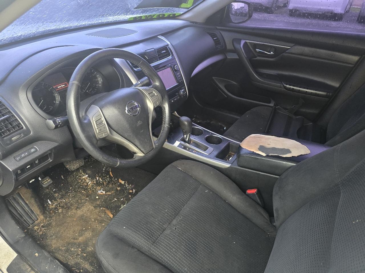 Nissan Altima 2.5 SV 2015