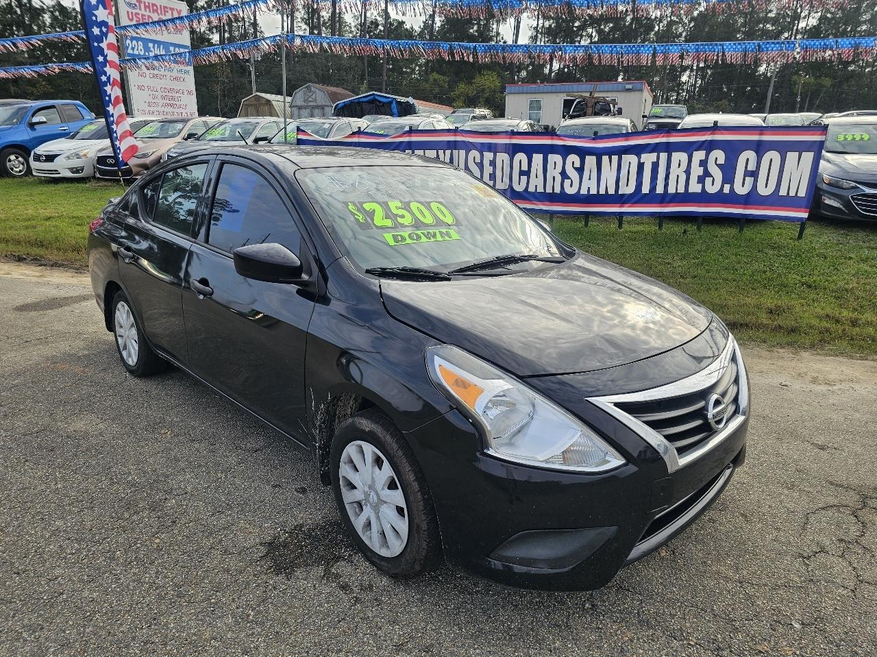 Nissan Versa 1.6 S 5M 2016