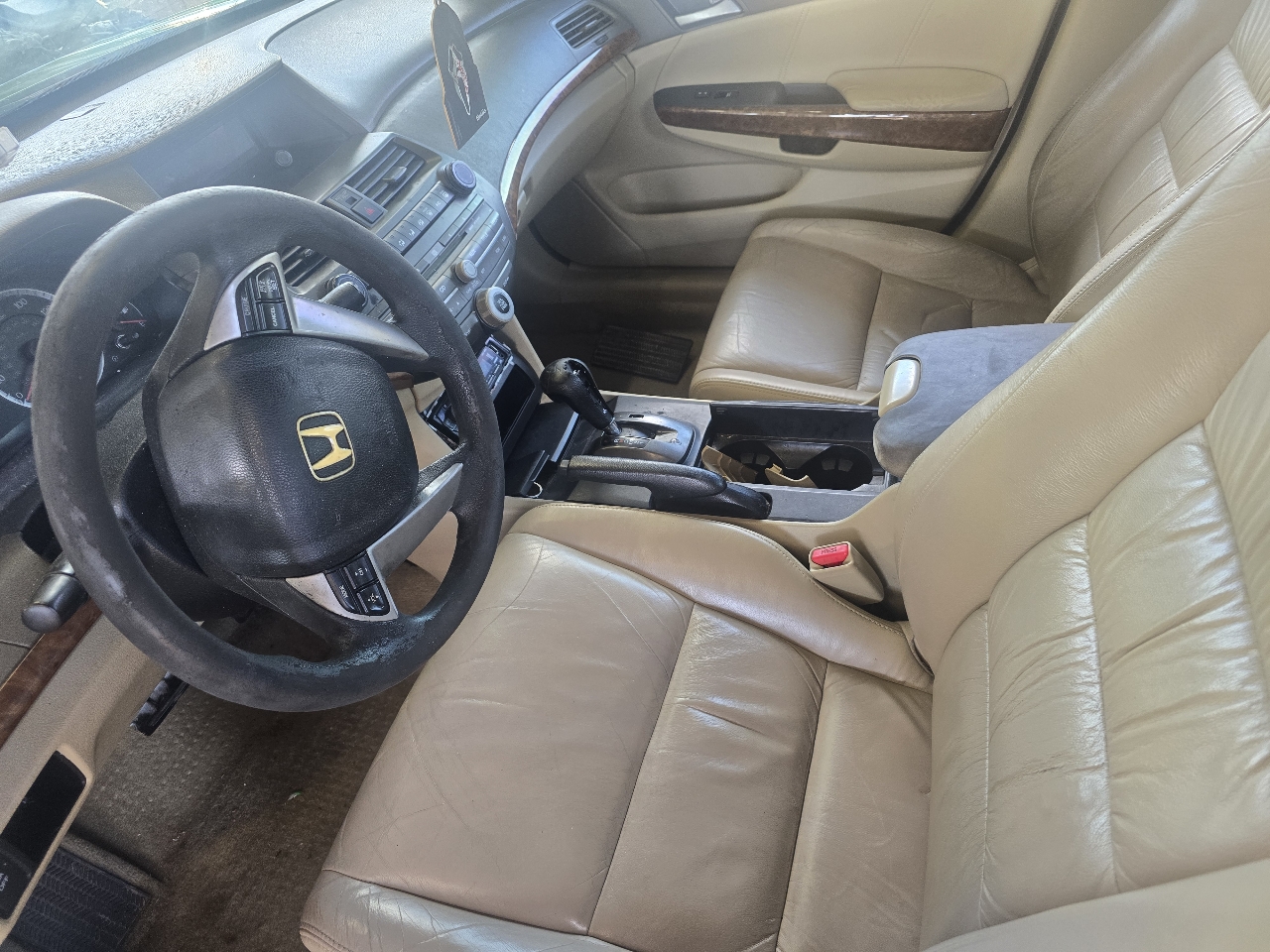 Honda Accord LX-P Sedan AT 2010 Honda Accord LX-P Sedan AT 2010