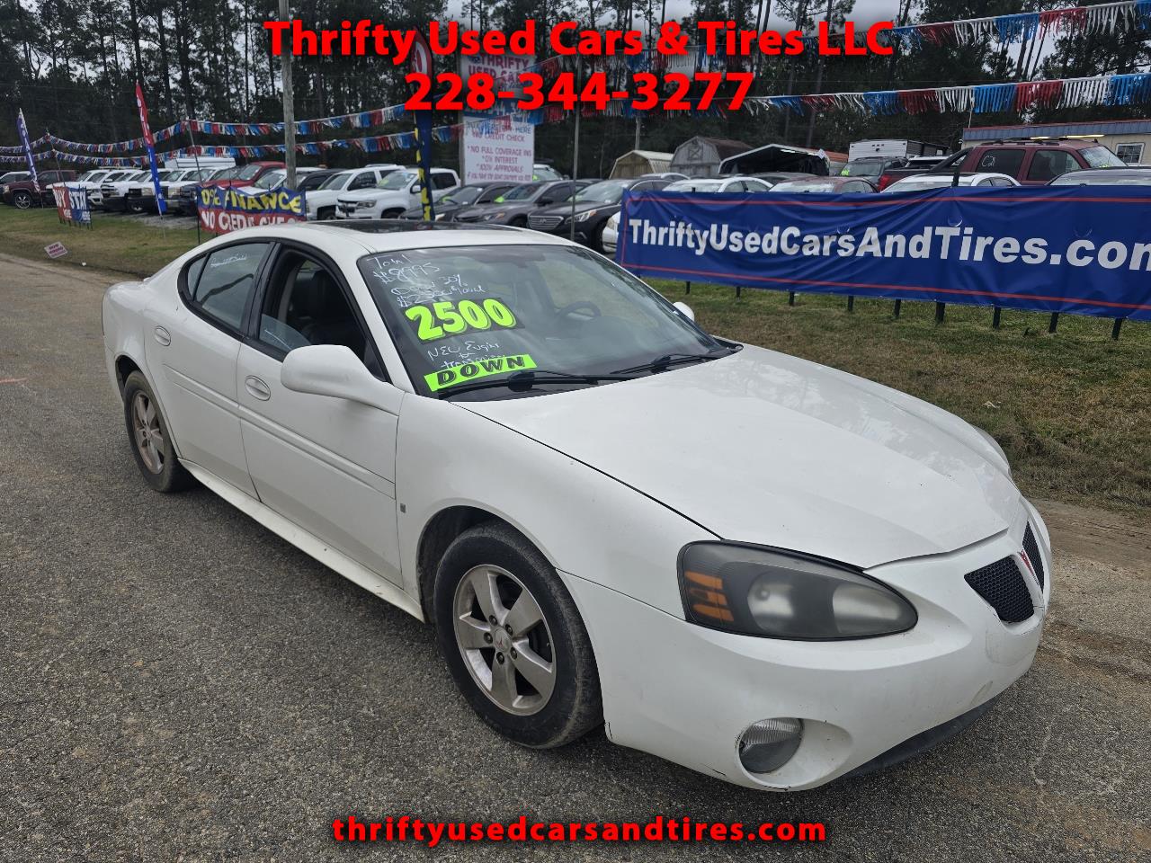 Pontiac Grand Prix Sedan 2008