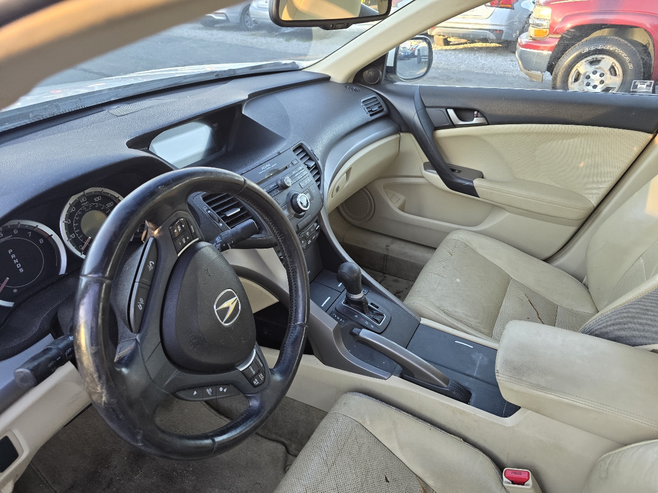 Acura TSX 5-speed AT 2010