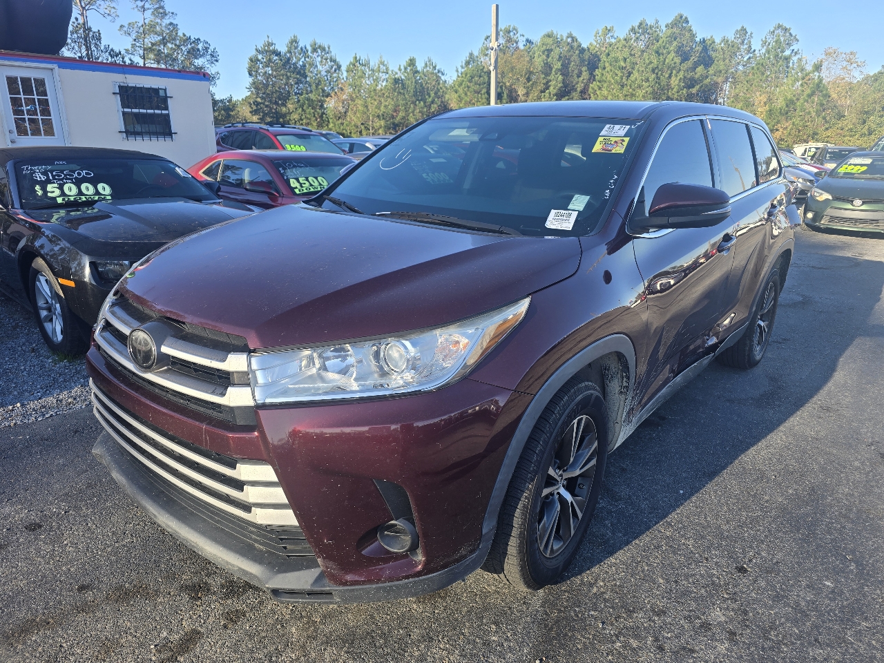 Toyota Highlander LE Plus FWD V6 2019