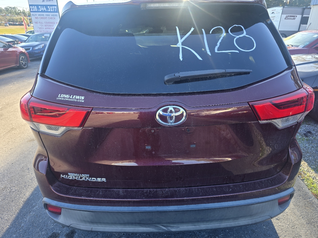 Toyota Highlander LE Plus FWD V6 2019