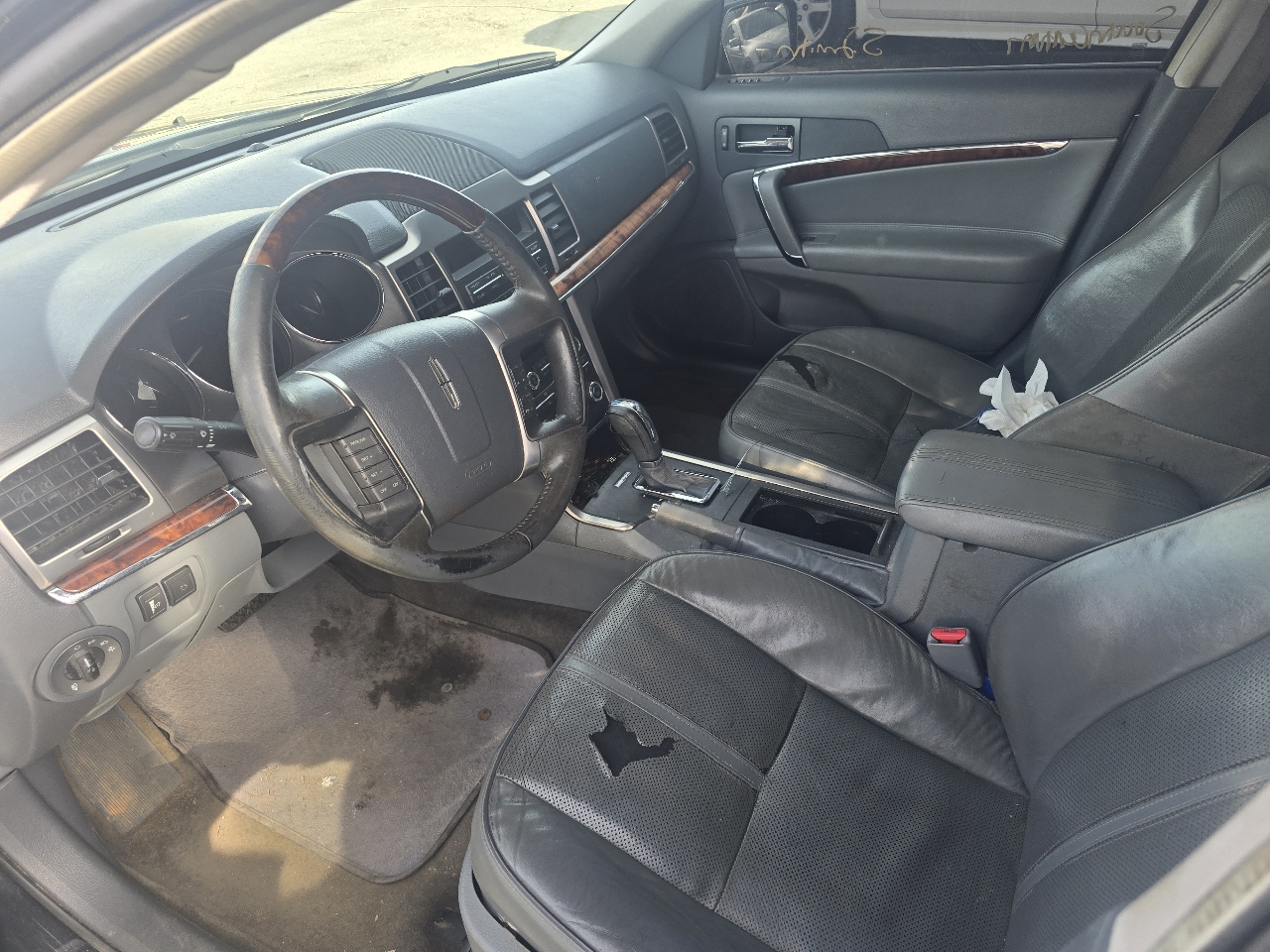 Lincoln MKZ FWD 2010