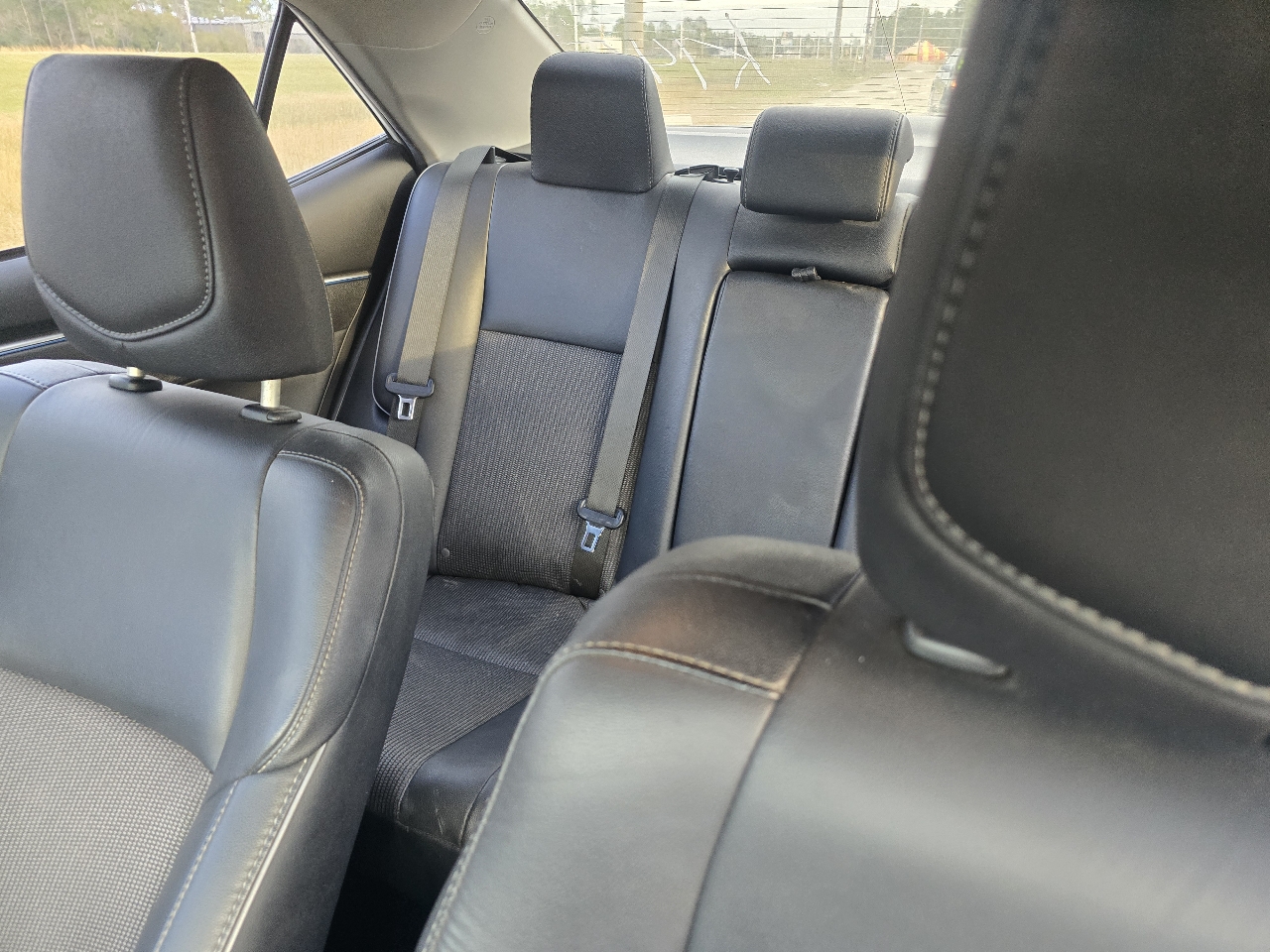 Toyota Corolla S Premium CVT 2015