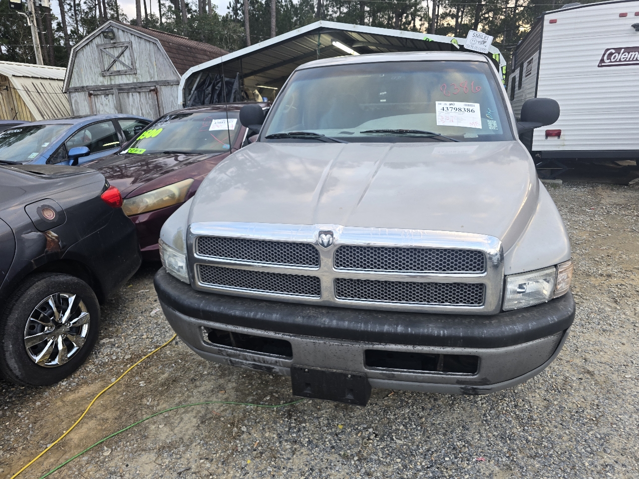 Dodge Ram 1500 Reg. Cab 6.5-ft. Bed 2WD 1998