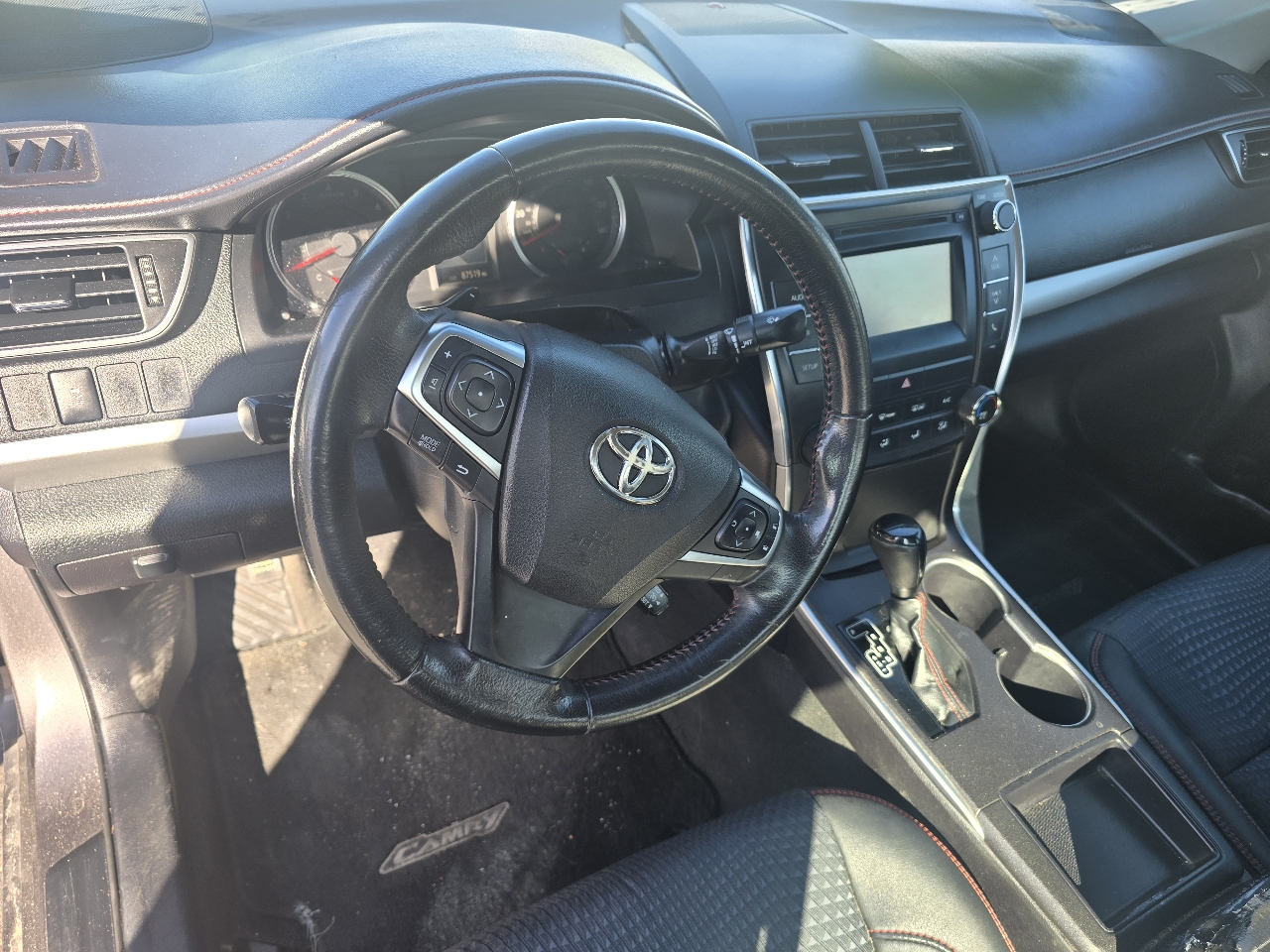 Toyota Camry SE 2015