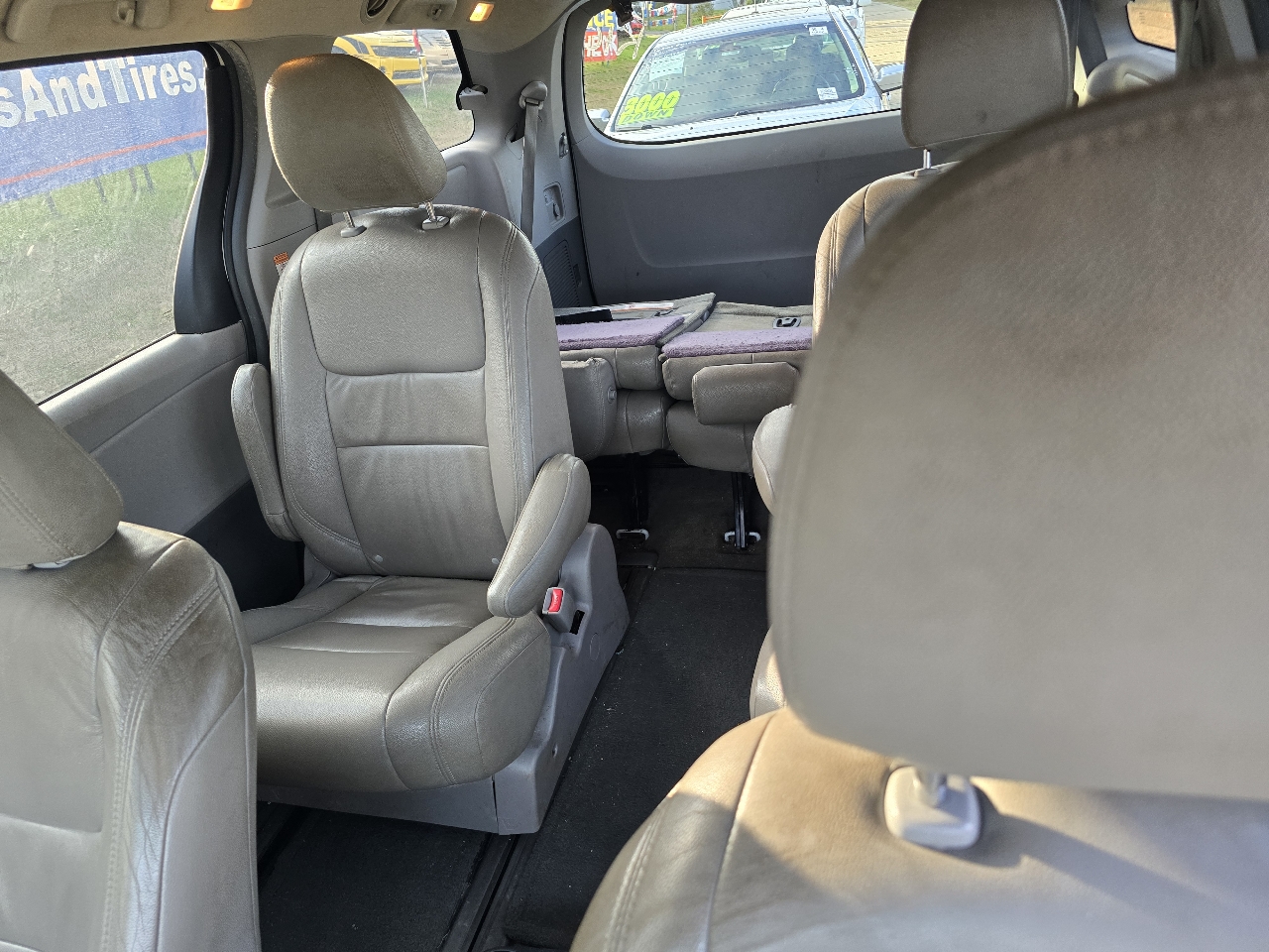 Toyota Sienna L FWD 7-Passenger V6 2015