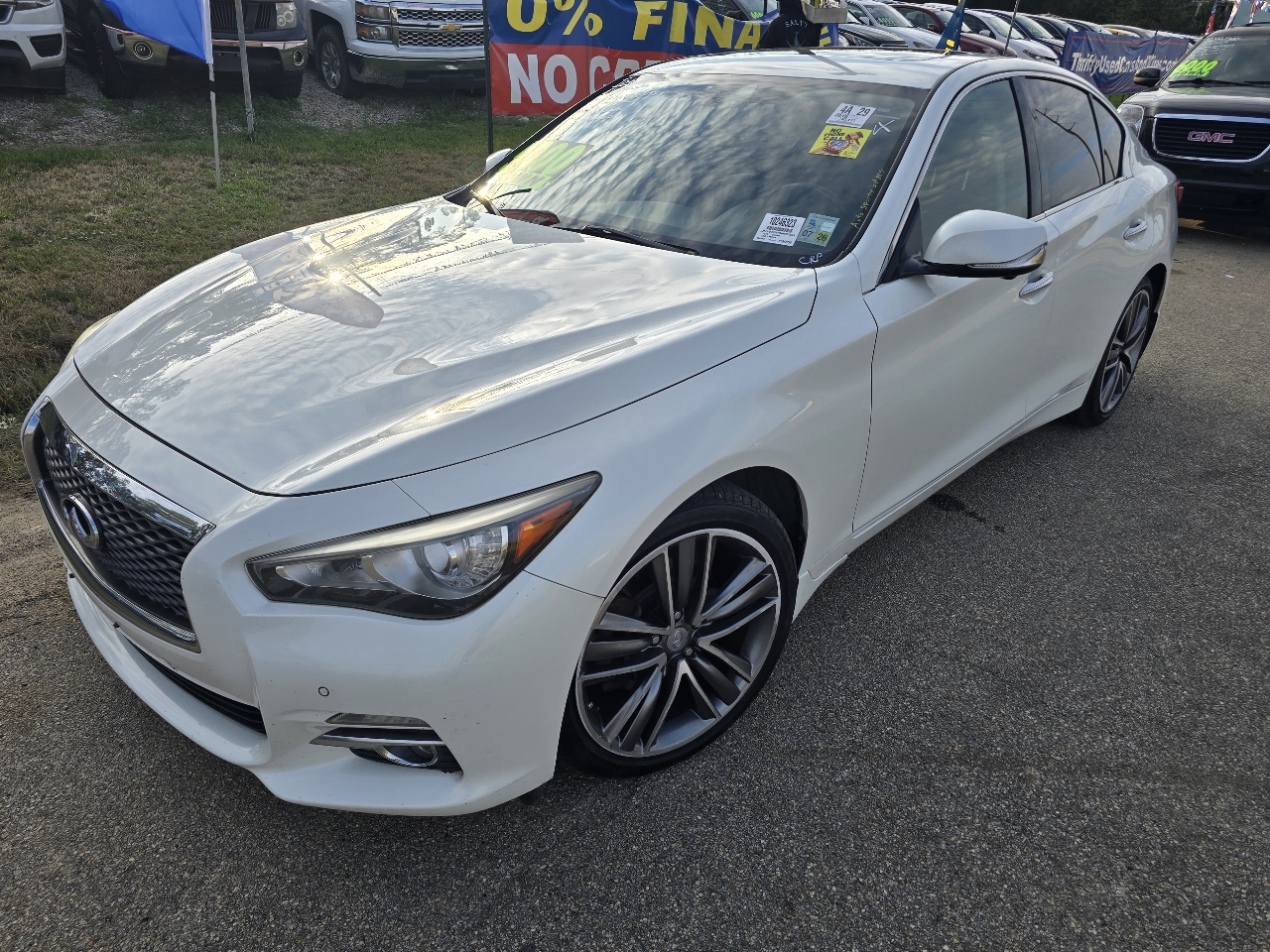 Infiniti Q50 Hybrid Premium AWD 2016