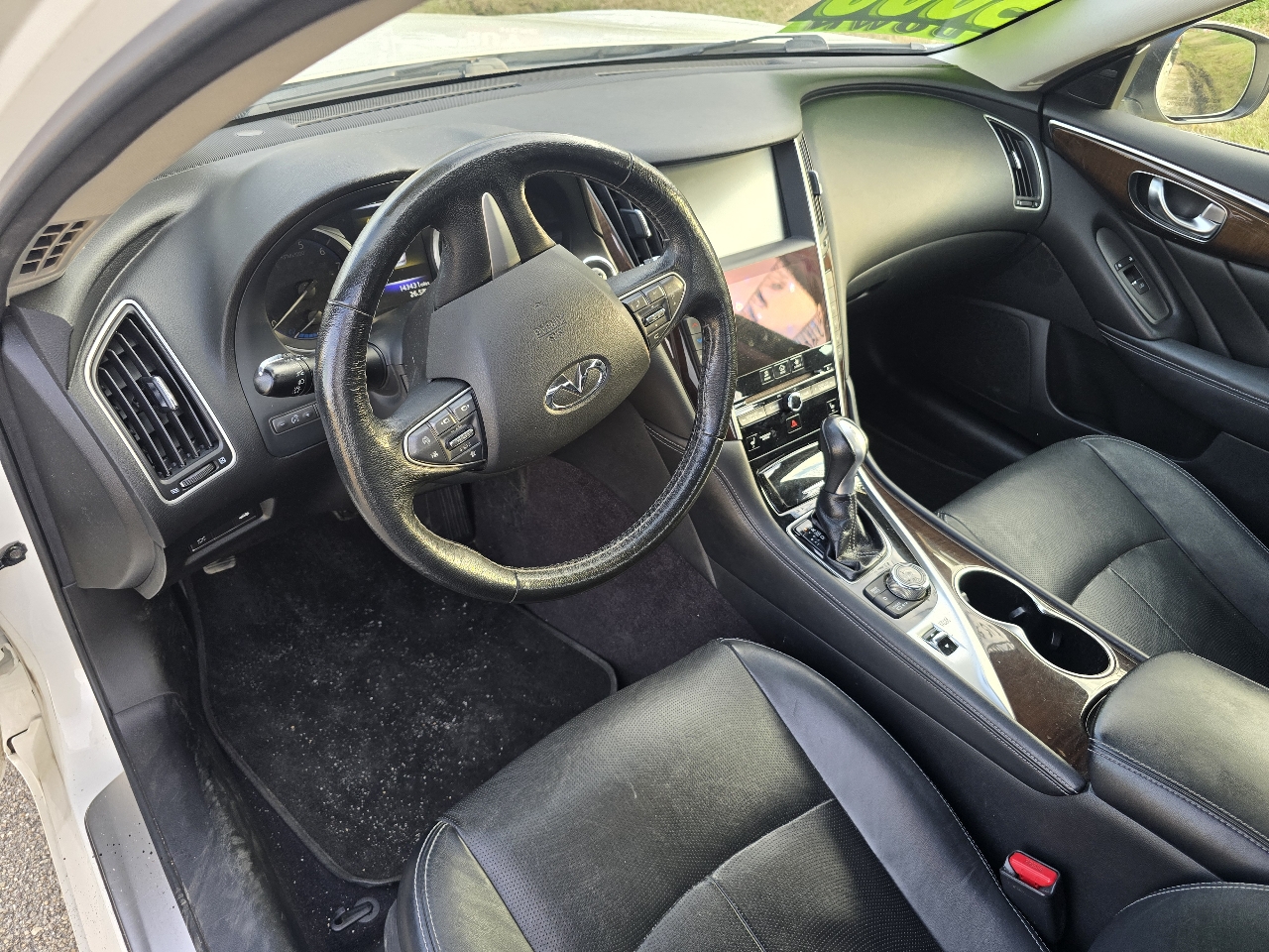 Infiniti Q50 Hybrid Premium AWD 2016