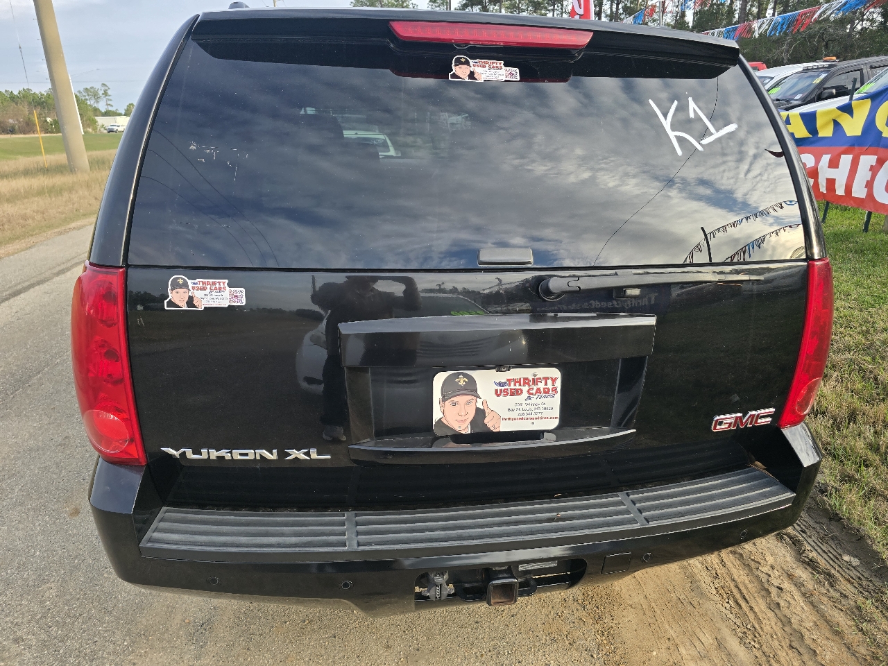 GMC Yukon XL SLT 1/2 Ton 2WD 2014