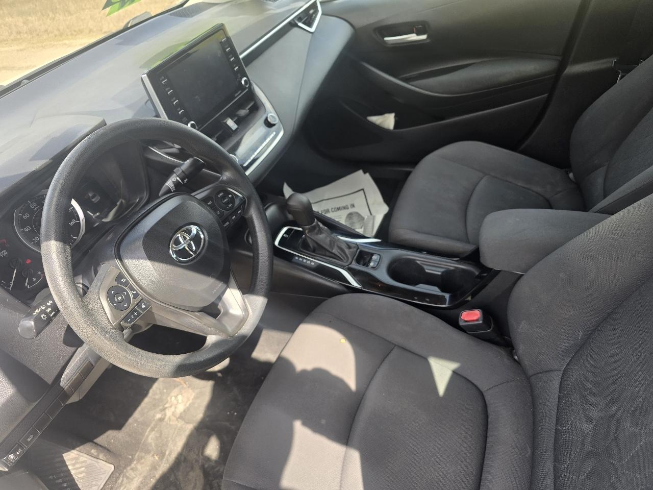 Toyota Corolla LE 2021