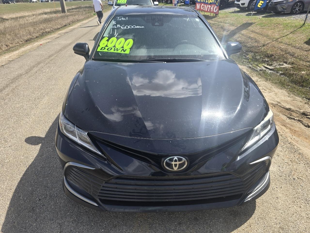 Toyota Camry LE 2021