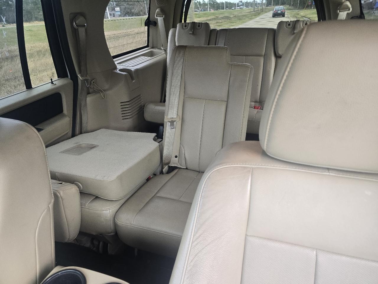 Ford Expedition XLT 2WD 2016