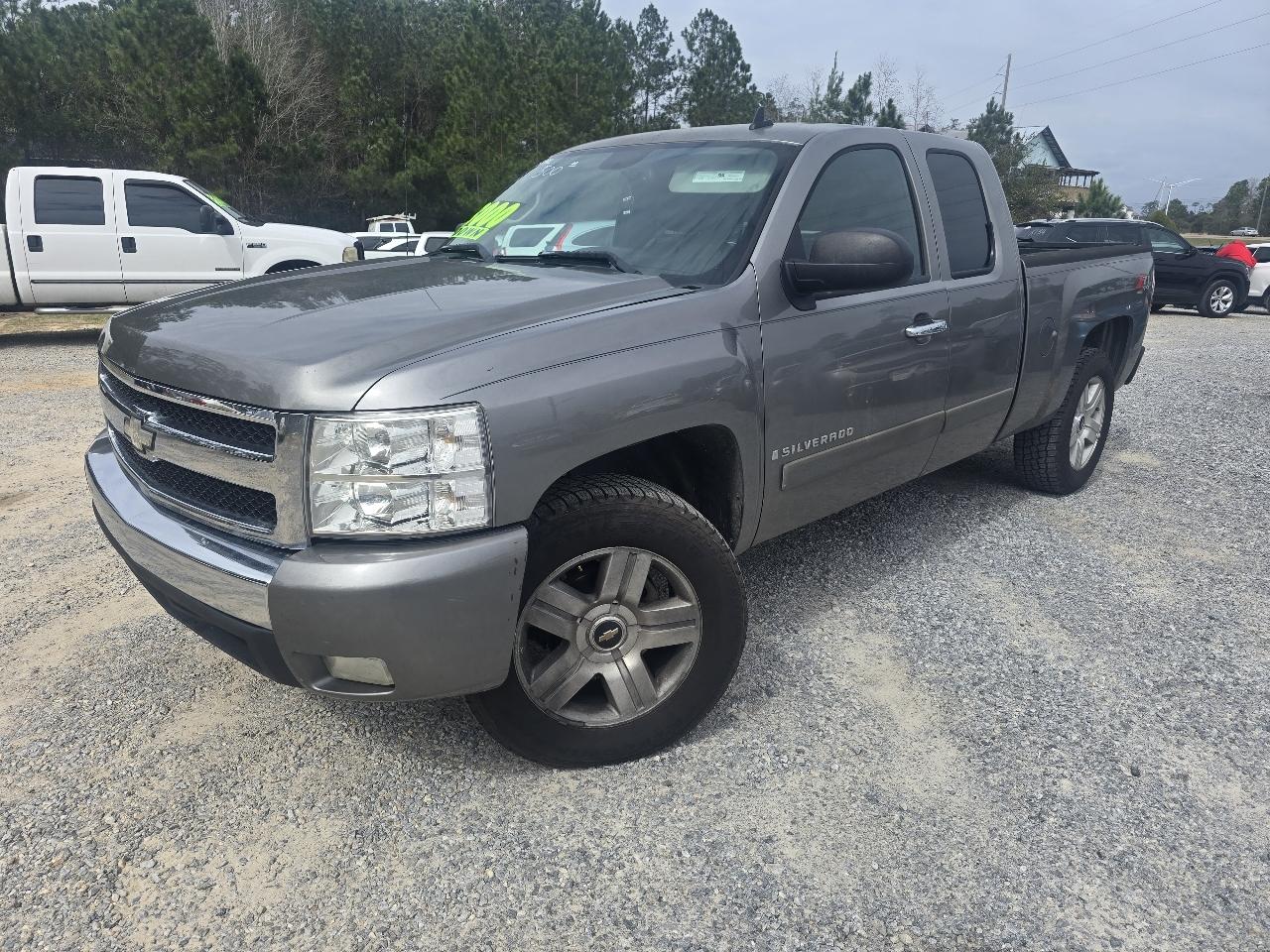 Chevrolet Silverado 1500 Work Truck Ext. Cab Std. Box 4WD 2008
