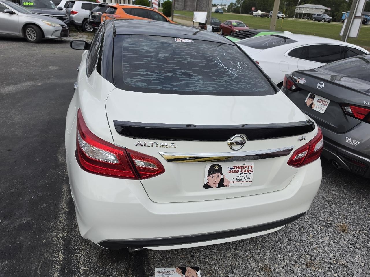 Nissan Altima 2.5 SR 2016