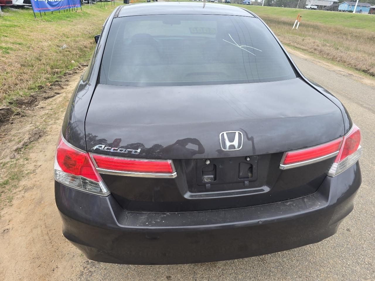 Honda Accord LX-P Sedan AT 2012