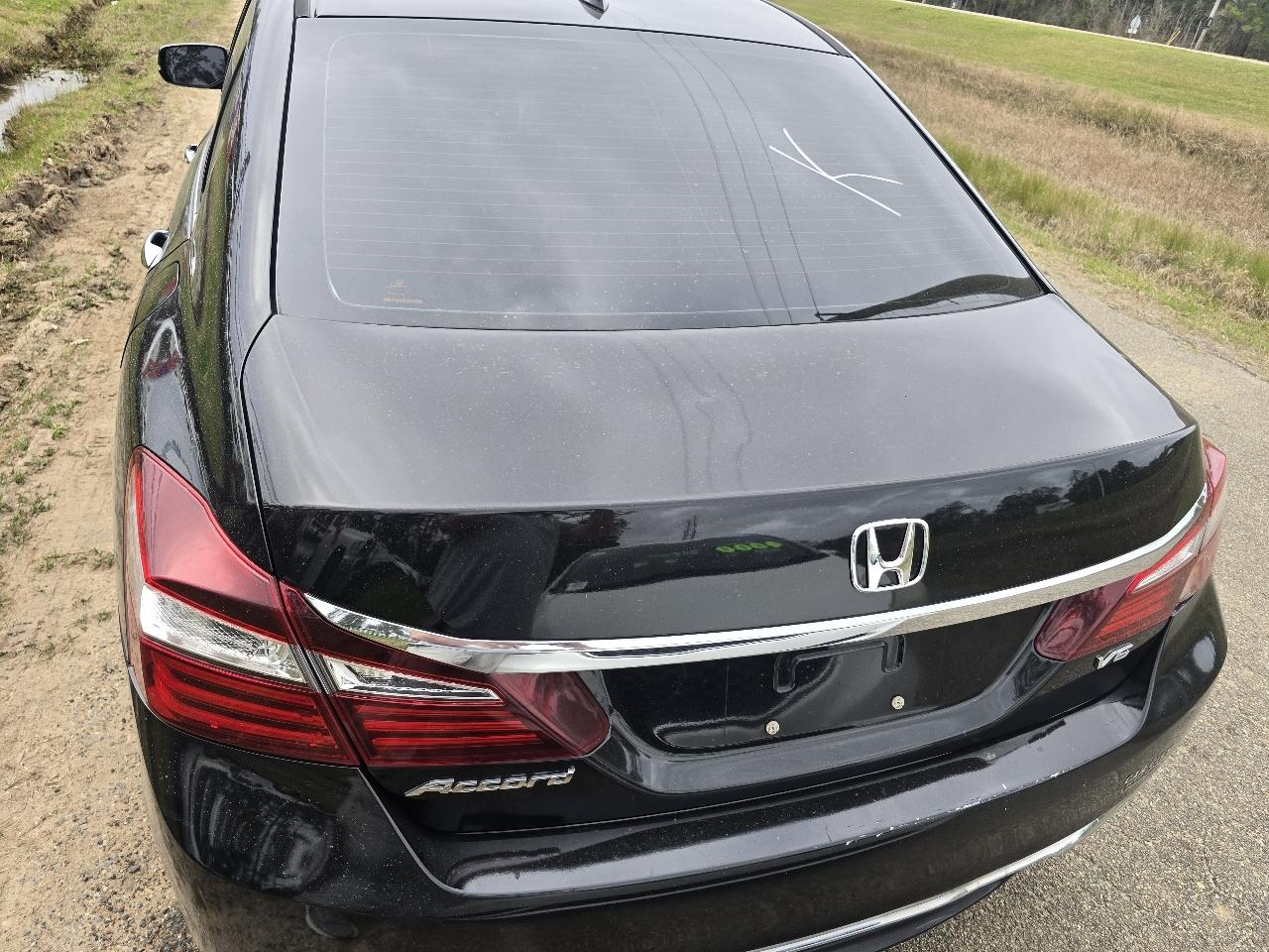 Honda Accord EX-L Sedan V6 6-Spd AT 2016