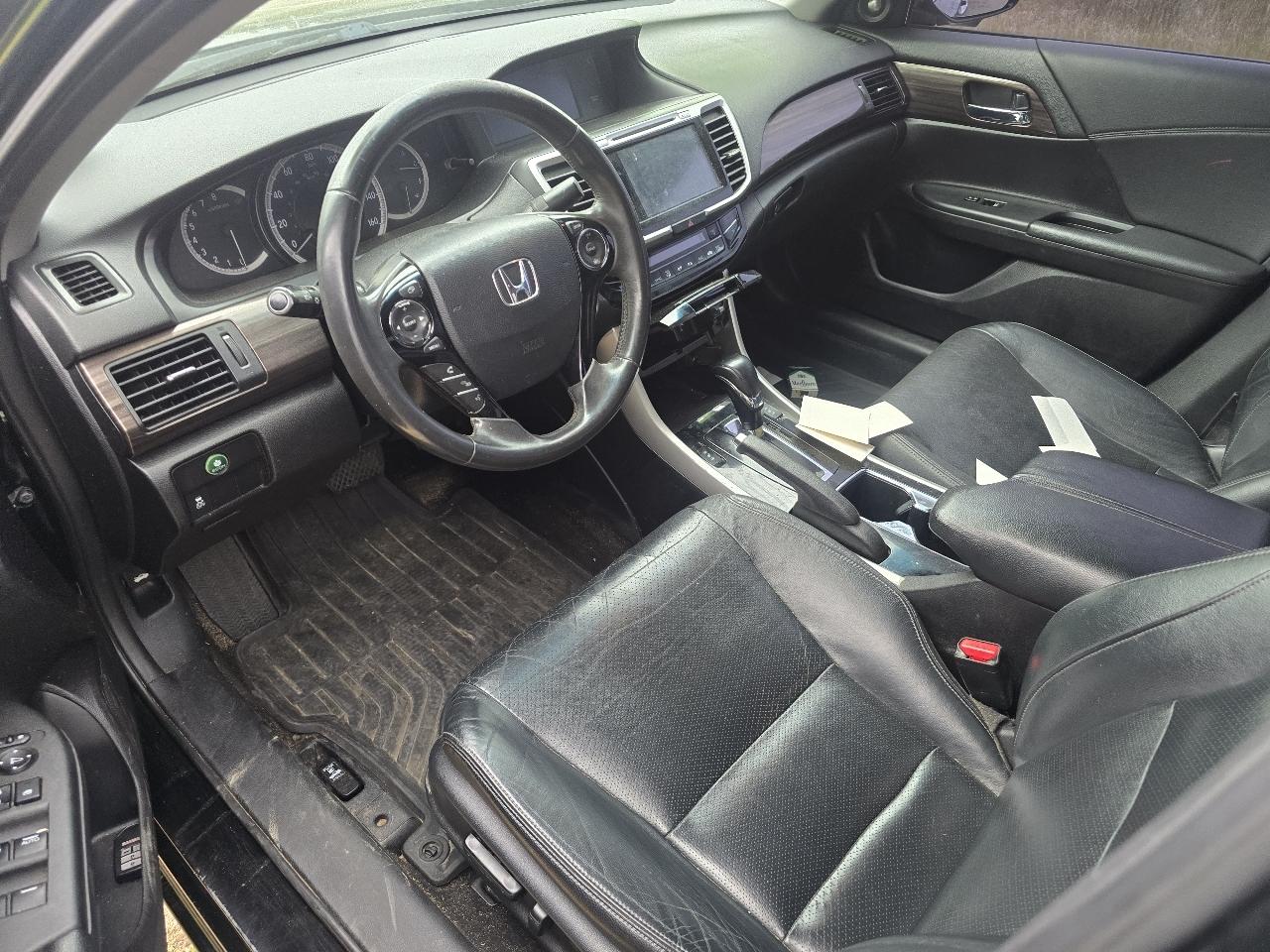 Honda Accord EX-L Sedan V6 6-Spd AT 2016