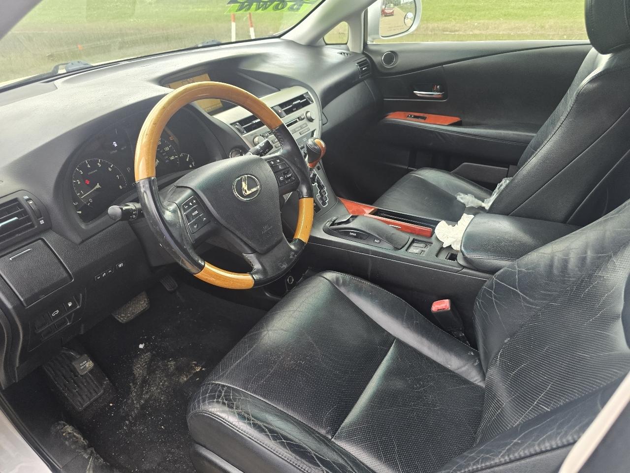 Lexus RX 350 FWD 2011