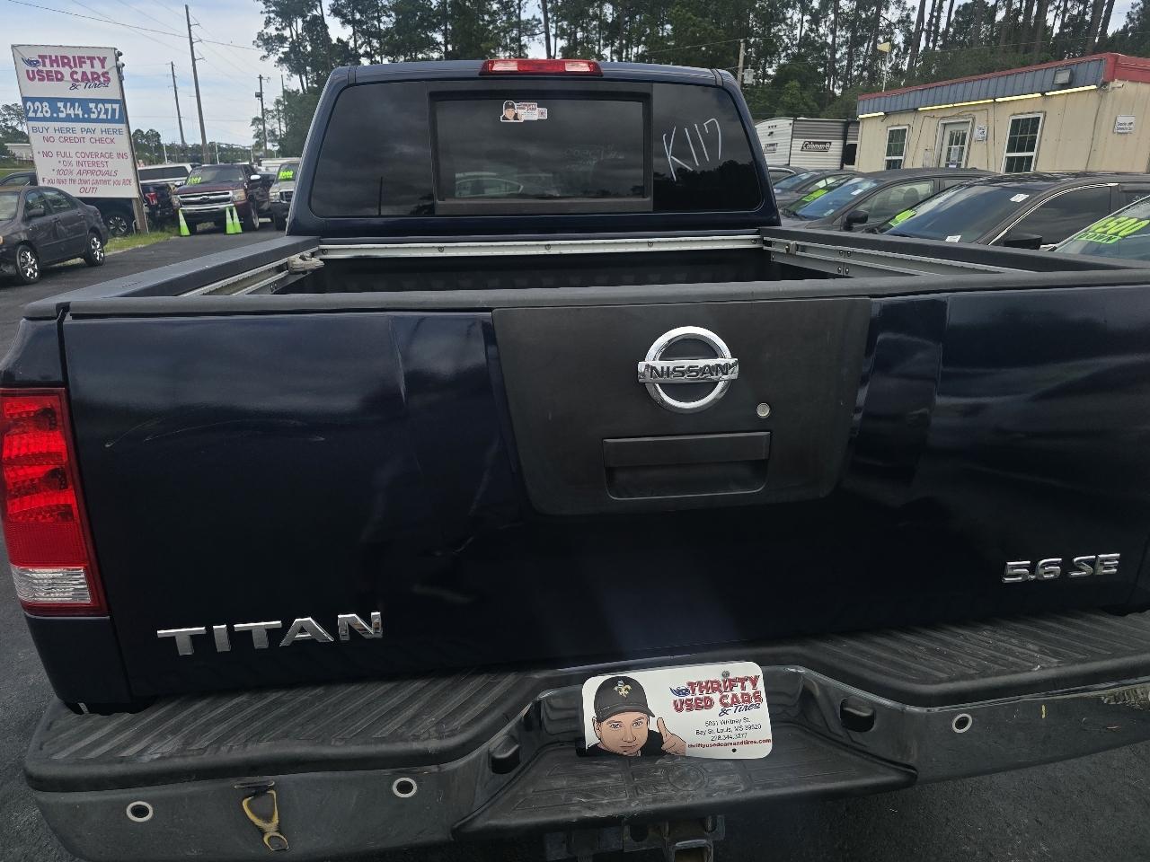 Nissan Titan LE Crew Cab 2WD SWB 2010