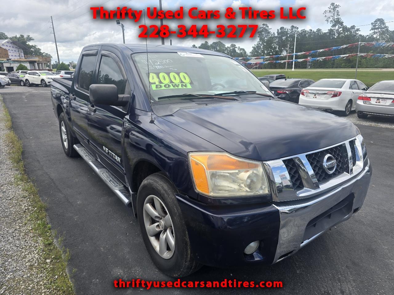 Nissan Titan LE Crew Cab 2WD SWB 2010