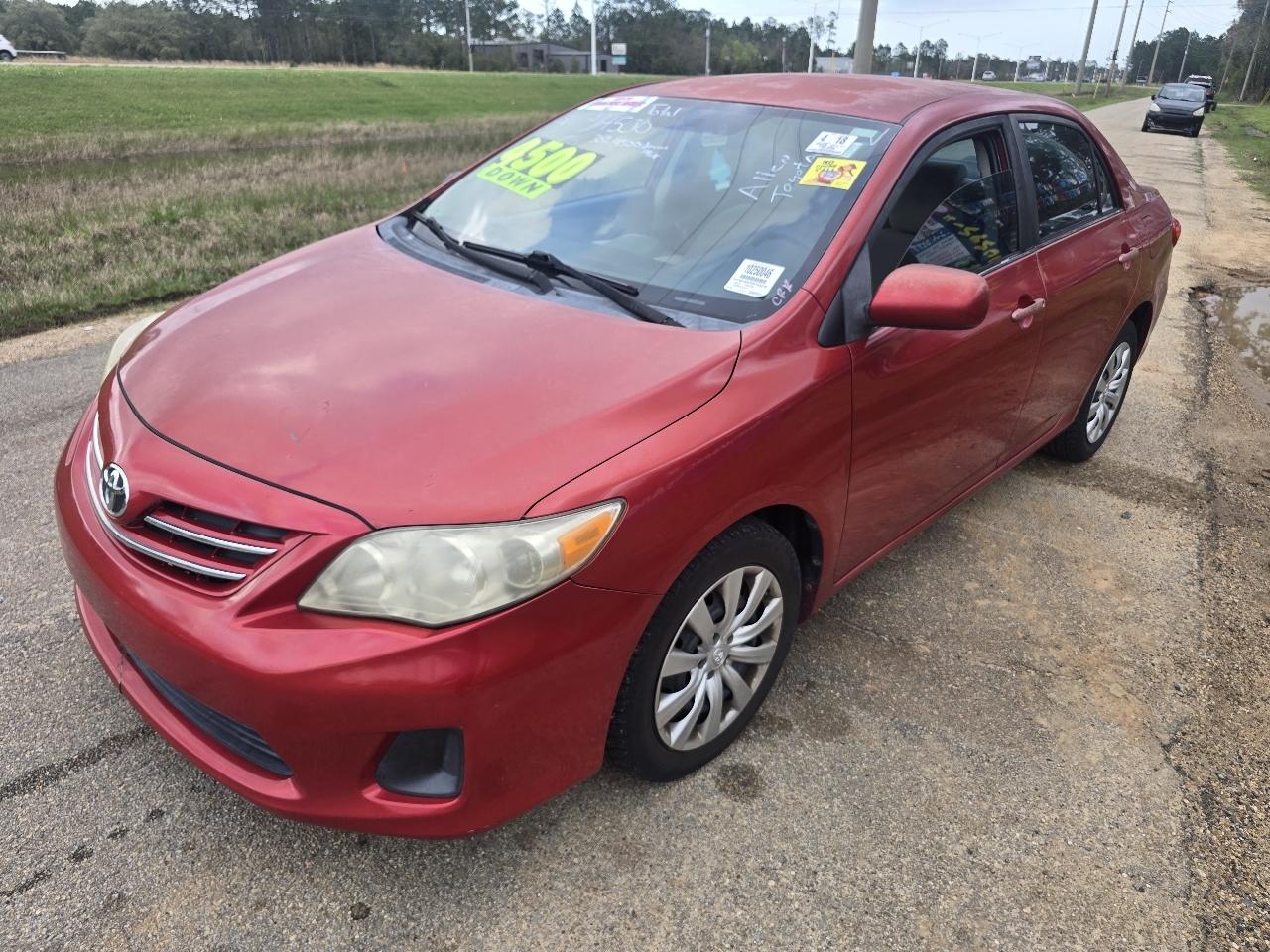 Toyota Corolla 4dr Sdn Auto LE (Natl) 2013