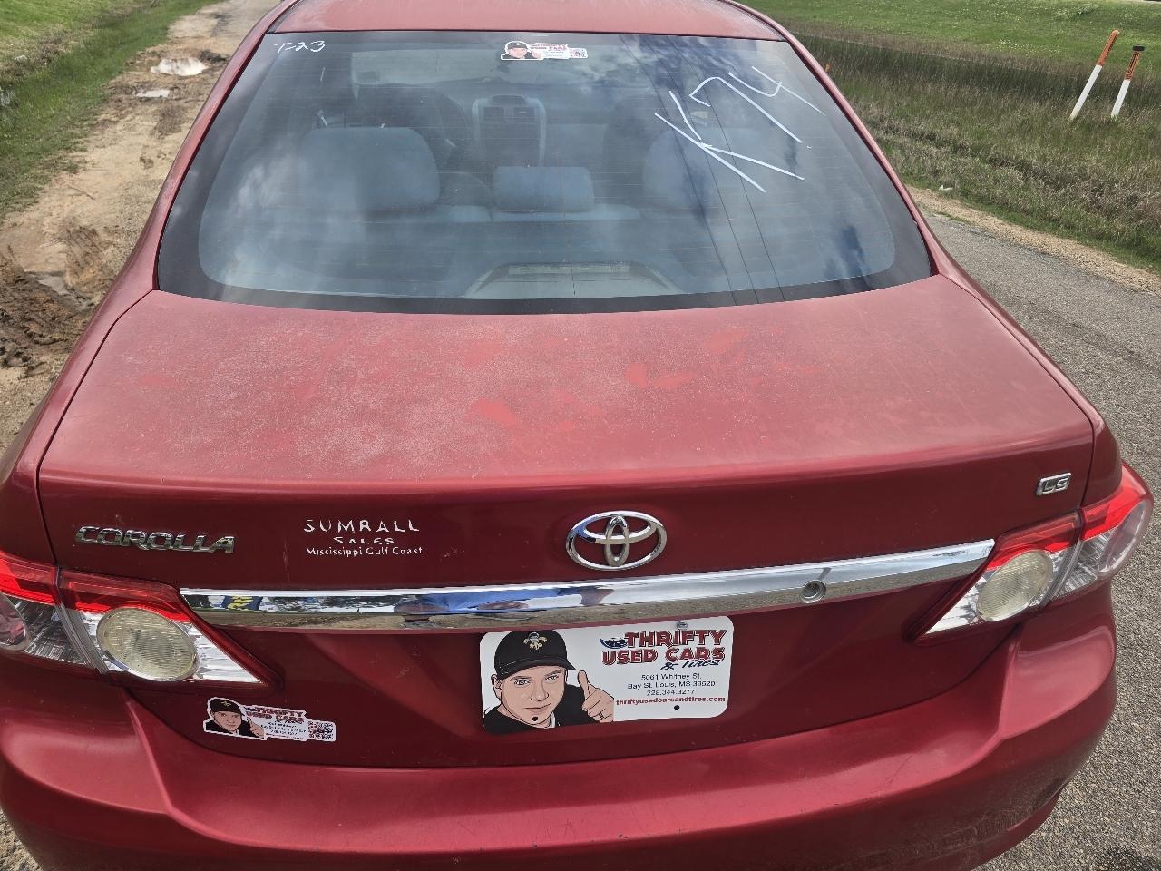 Toyota Corolla 4dr Sdn Auto LE (Natl) 2013