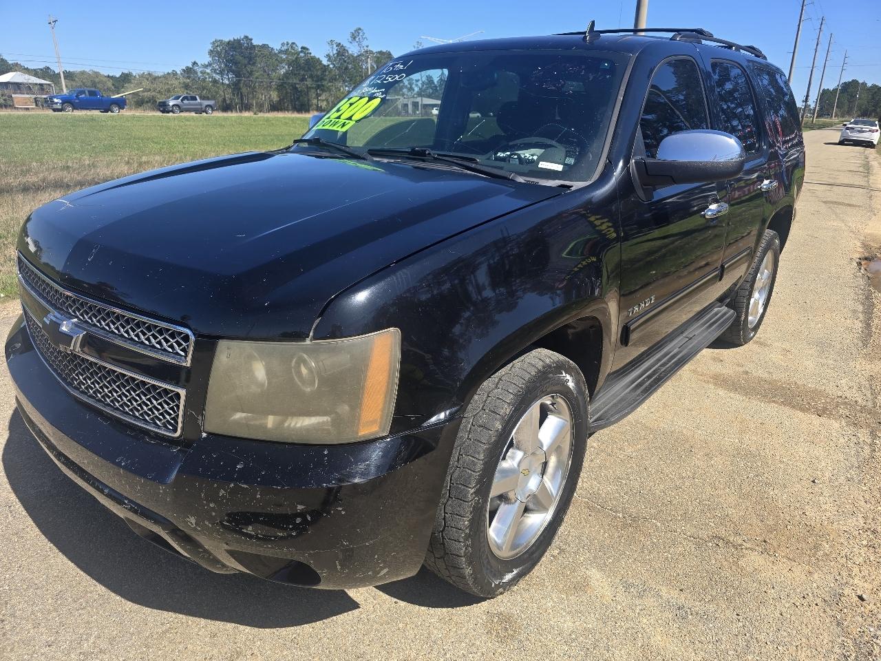 Chevrolet Tahoe LS 2WD 2011