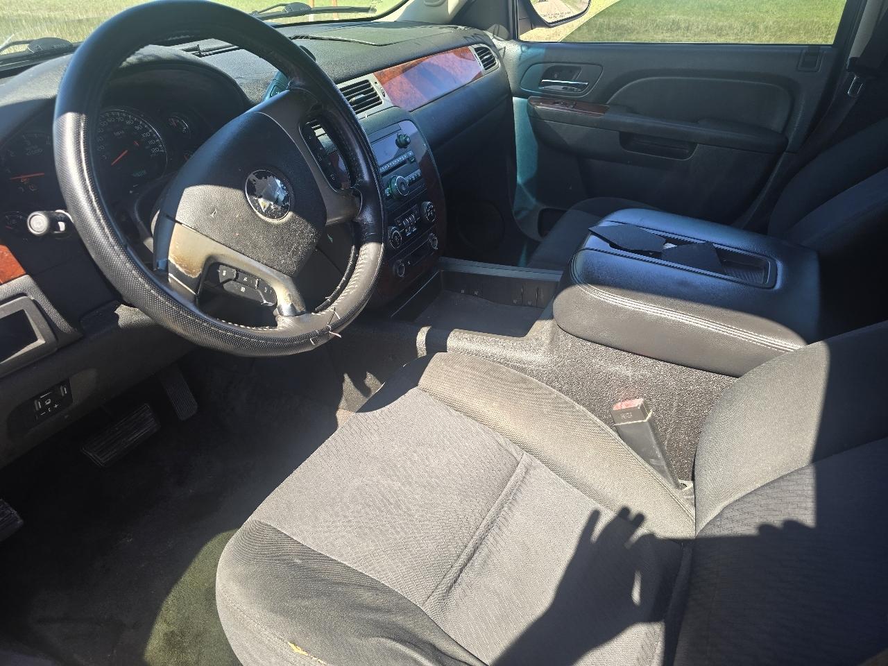 Chevrolet Tahoe LS 2WD 2011