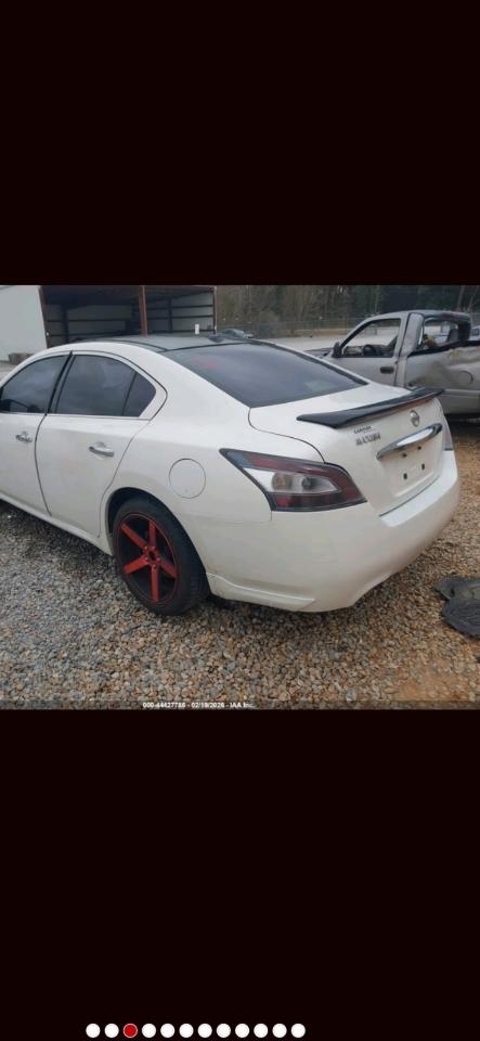 Nissan Maxima SV 2014