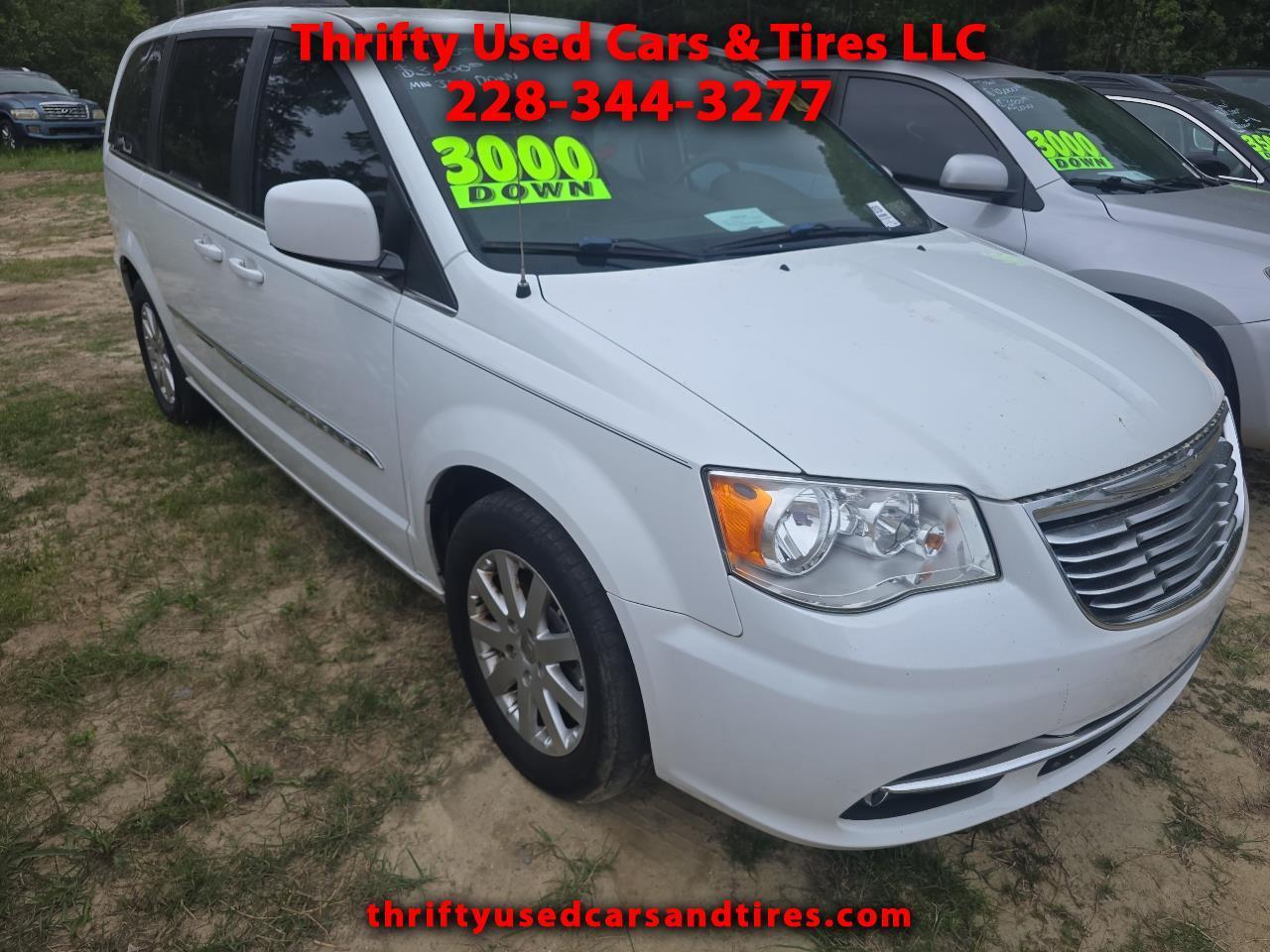 2016 Chrysler Town & Country Touring