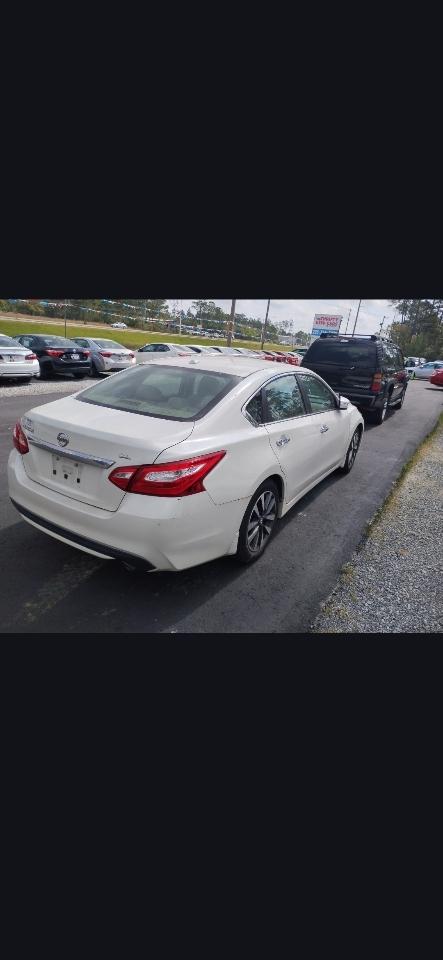 Nissan Altima 2.5 SR 2016
