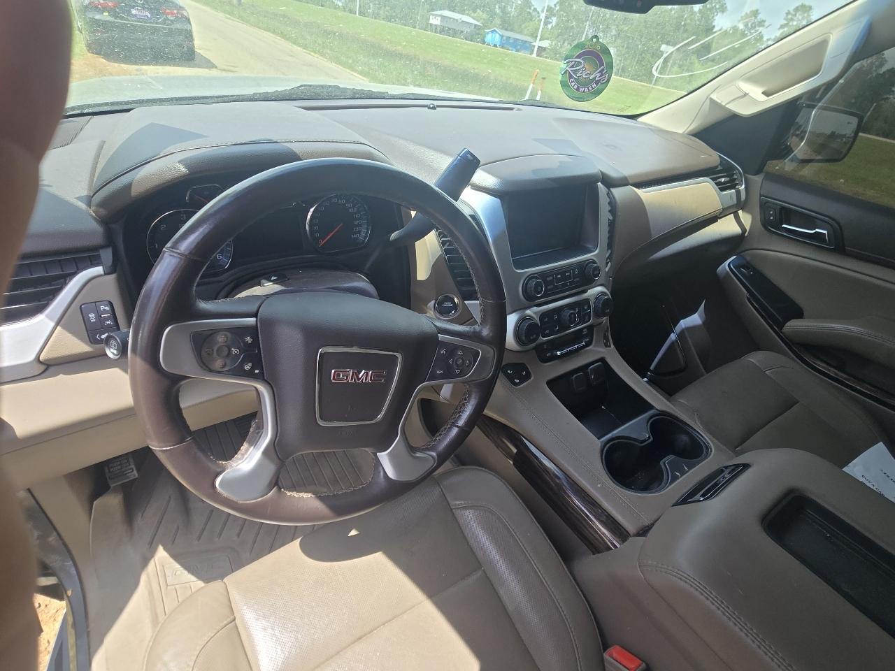 GMC Yukon XL SLT 2WD 2019