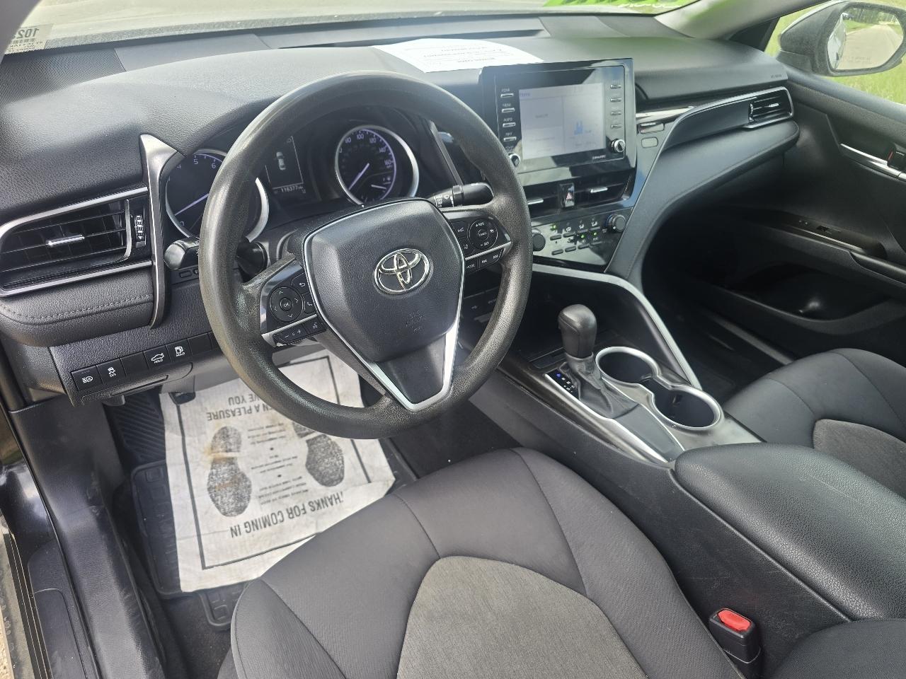 Toyota Camry LE 2021