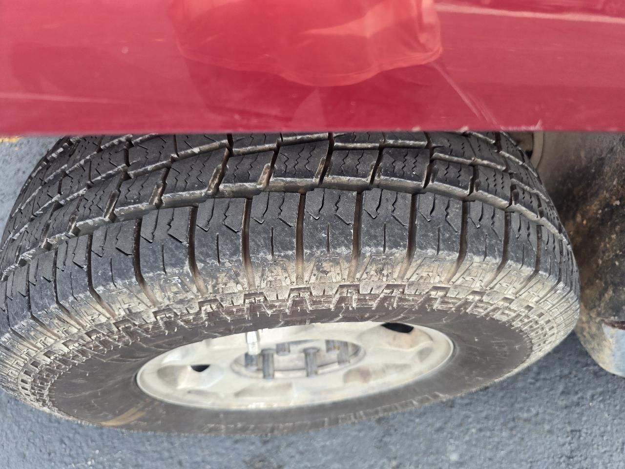 Chevrolet Suburban 1500 2WD 2004