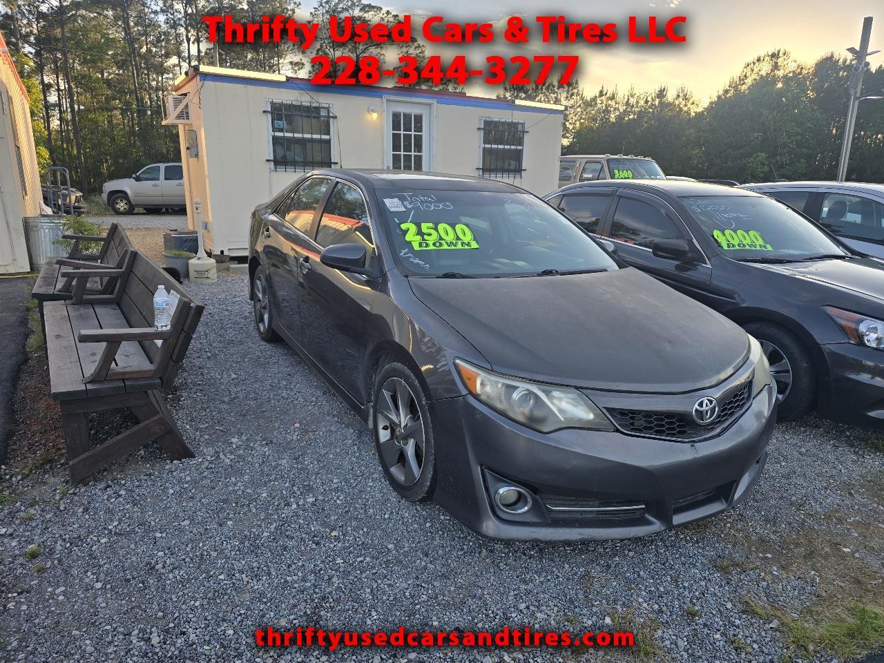 Toyota Camry XLE V6 2012