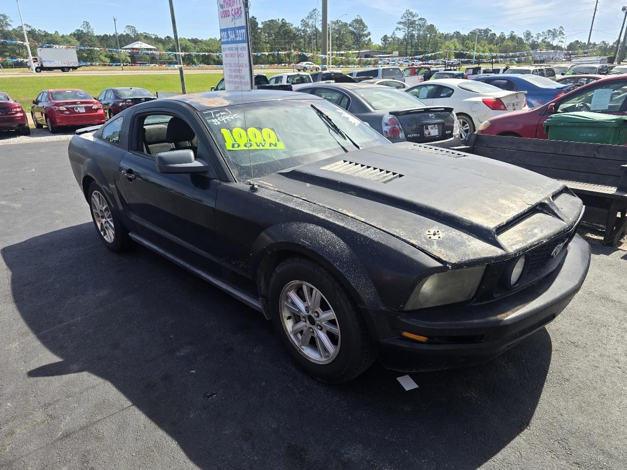 Ford Mustang V6 Deluxe Coupe 2007