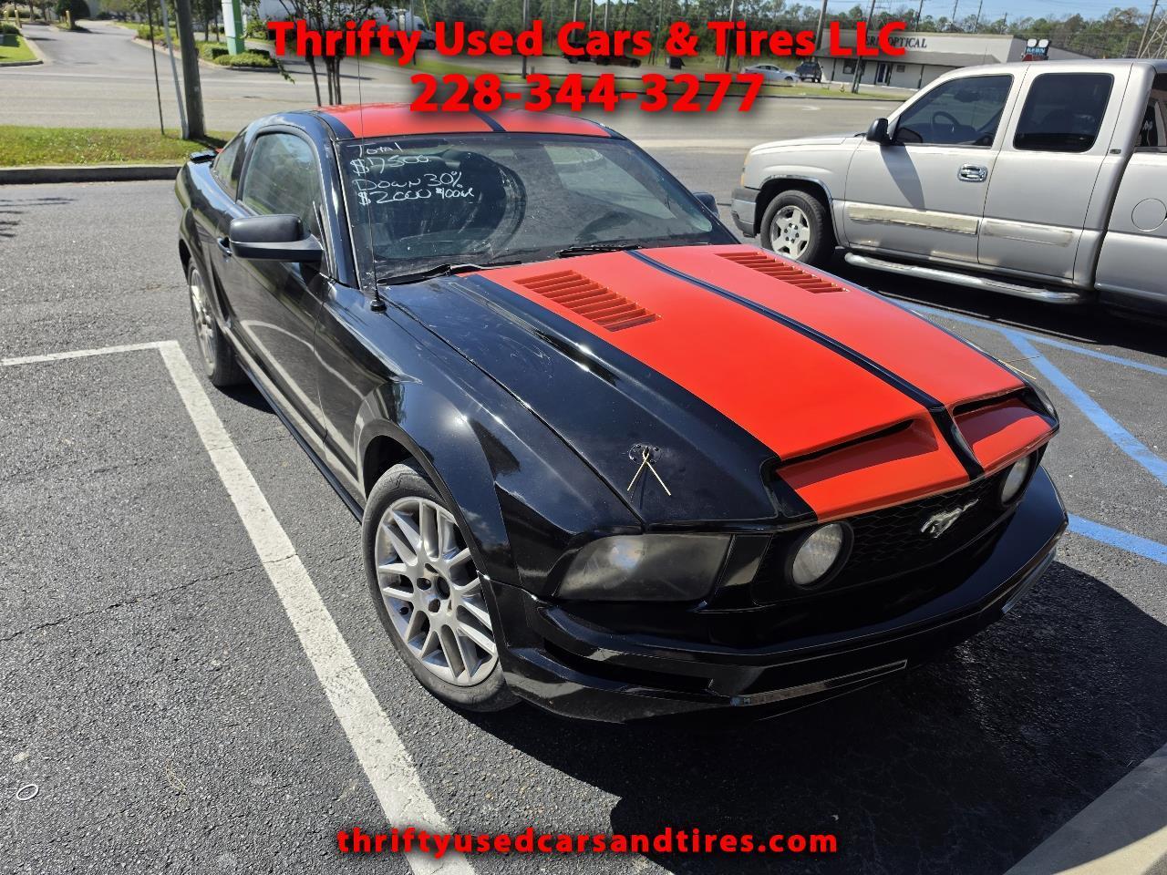 Ford Mustang V6 Deluxe Coupe 2007