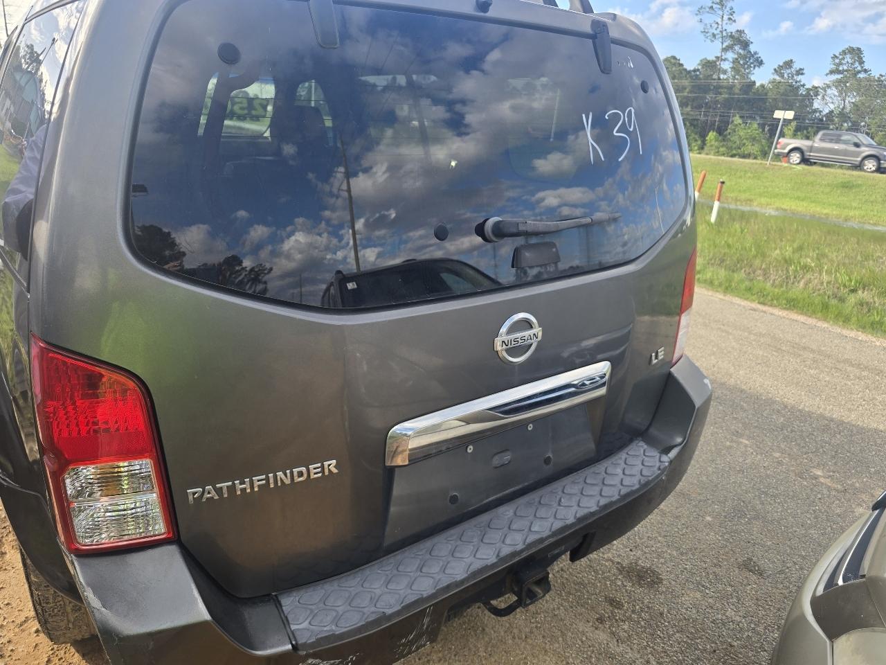 Nissan Pathfinder LE 4WD 2007