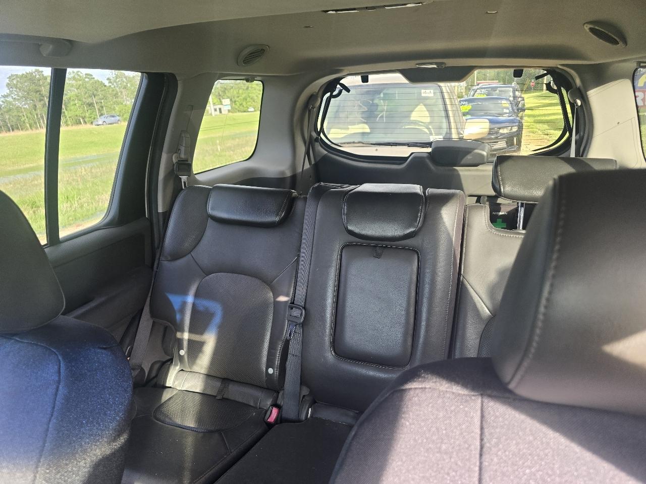 Nissan Pathfinder LE 4WD 2007