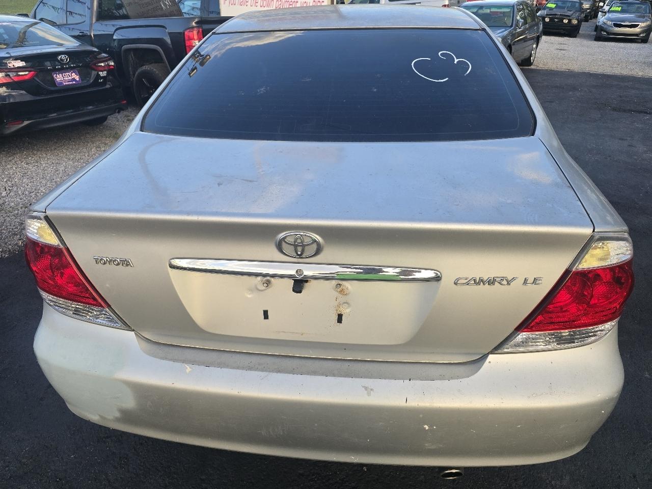 Toyota Camry LE 2005