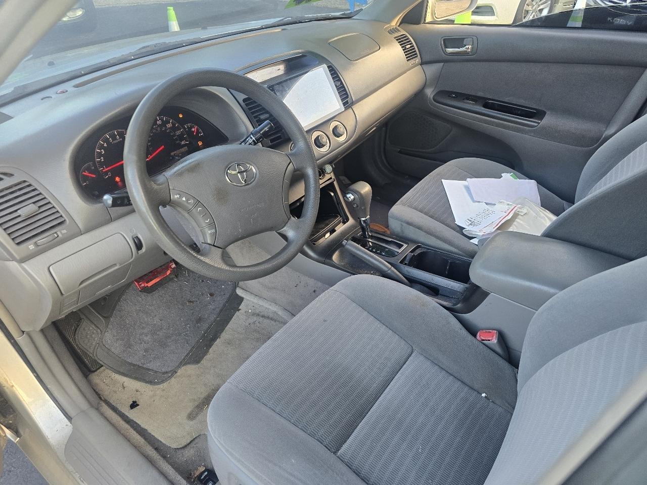 Toyota Camry LE 2005