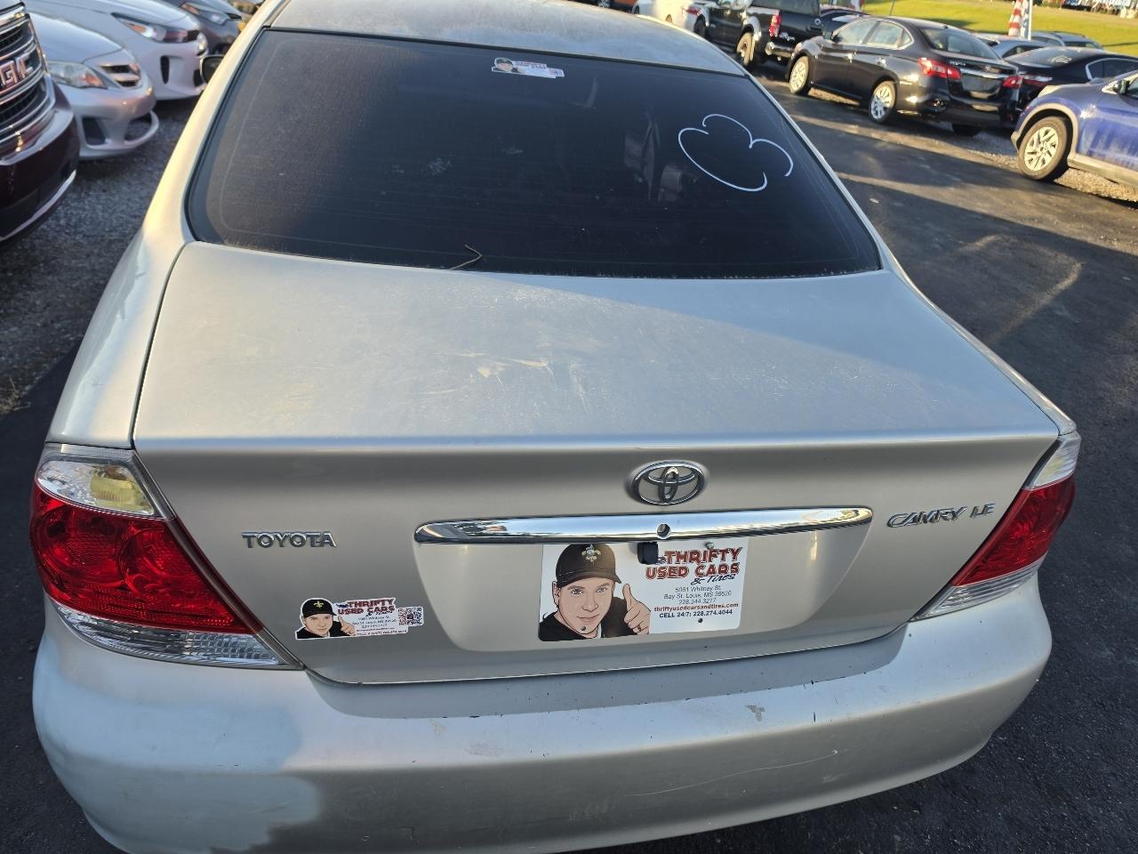 Toyota Camry LE 2005