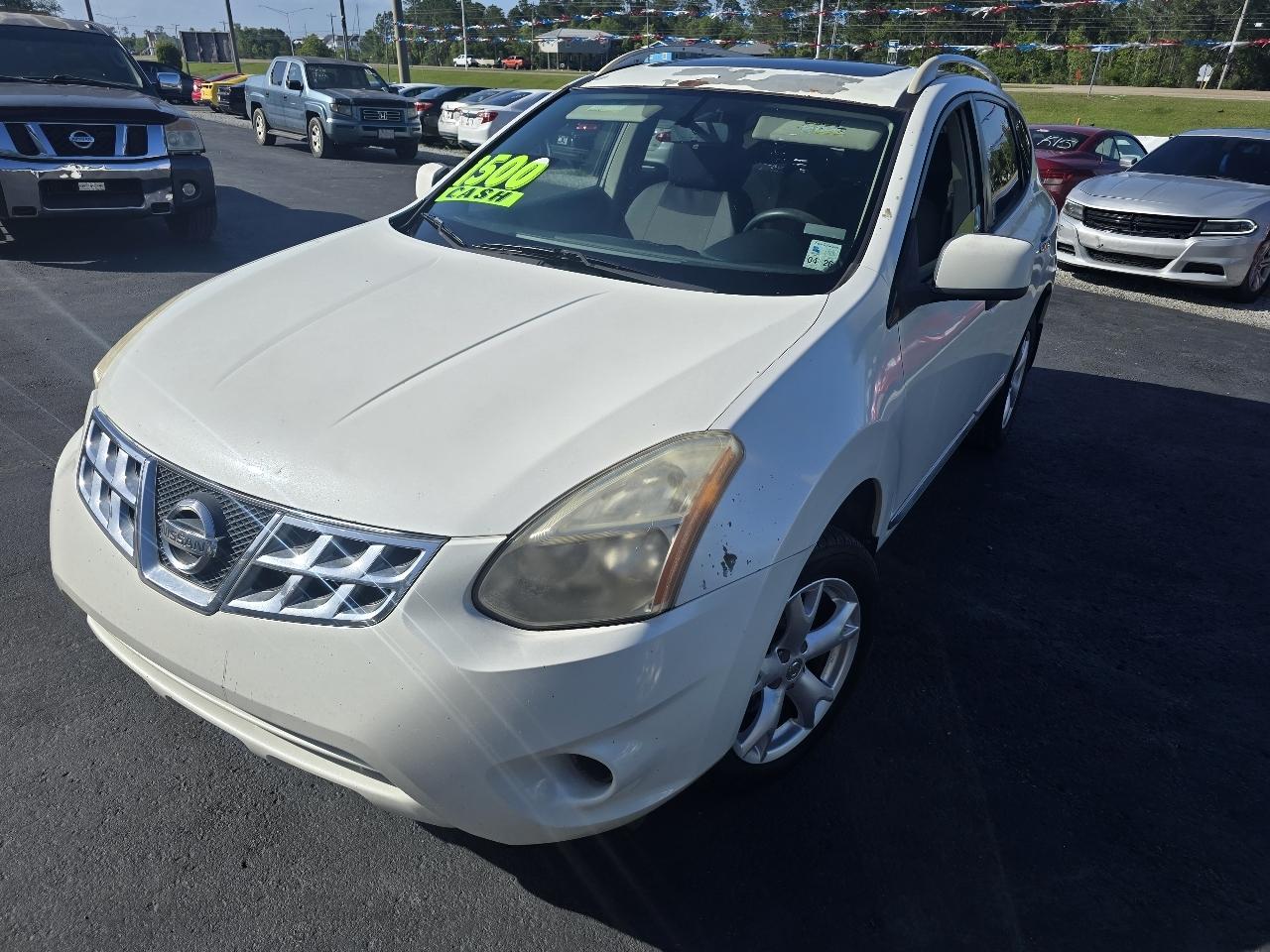 Nissan Rogue S FWD Krom Edition 2011