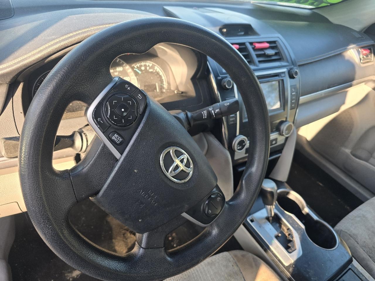Toyota Camry XLE 2013