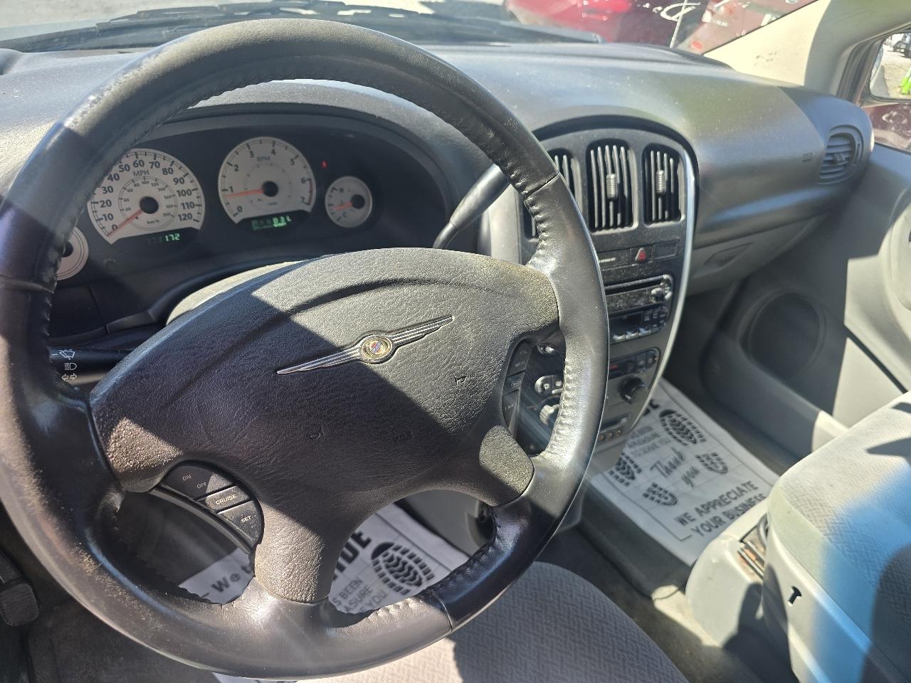 Chrysler Town & Country Touring 2005